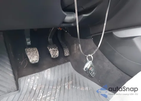 2010 Audi A4 Prestige z USA, uszkodzony, nr VIN WAUMFBFL7AN023211